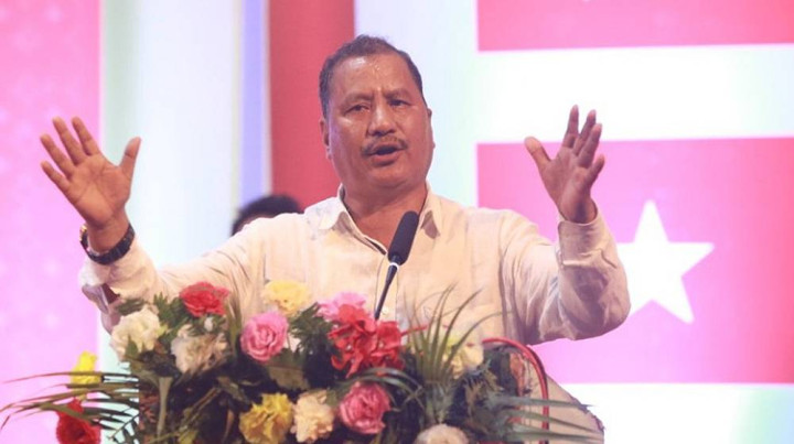 प्रसुन्नालाई ‘युके ब्युटी एण्ड ब्रेन’ को तेस्रो उपाधि