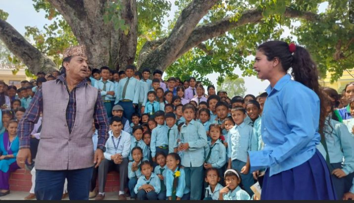 प्रसुन्नालाई ‘युके ब्युटी एण्ड ब्रेन’ को तेस्रो उपाधि